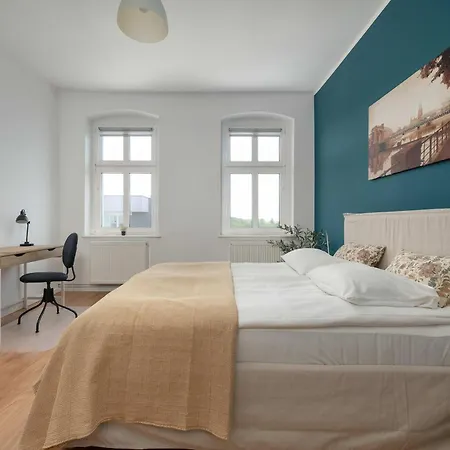 Apartment Spacious With Wifi & Smart Tv Remote Working By Renters *