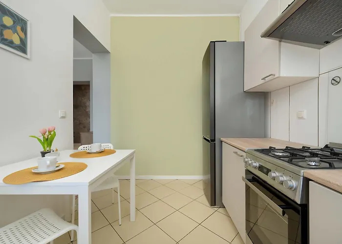 Apartman Spacious With Wifi & Smart Tv Remote Working By Renters