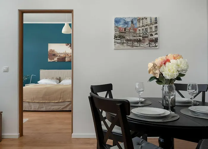 Spacious With Wifi & Smart Tv Remote Working By Renters