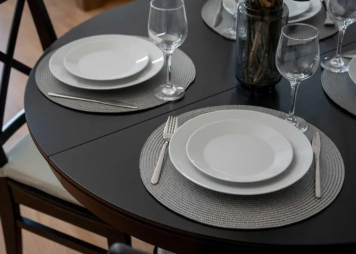 Apartman Spacious With Wifi & Smart Tv Remote Working By Renters Wrocław